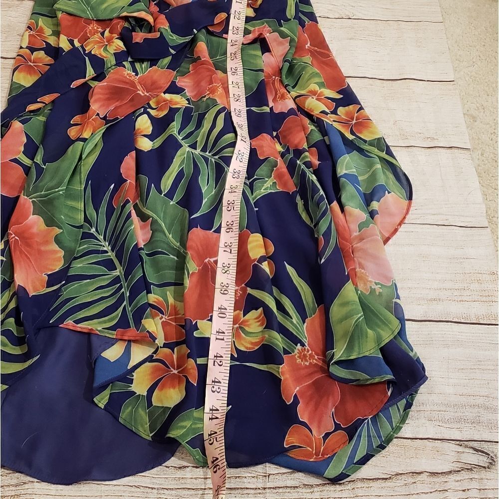 Privacy Please Maxi Dress - Picture 13 of 15